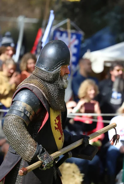 South Australia Gumeracha Medieval Fair Maio 2021 Cavaleiro Capacete Metal — Fotografia de Stock