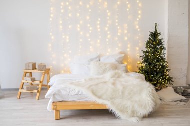 Noel 'de evin içi rahattır. Yeni yıl dekorasyonu. Yüksek kalite fotoğraf