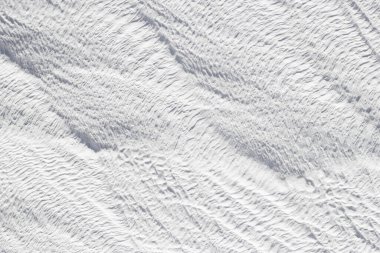 Gri - beyaz doku kalsiyum travertin, soyut tüy deseni.