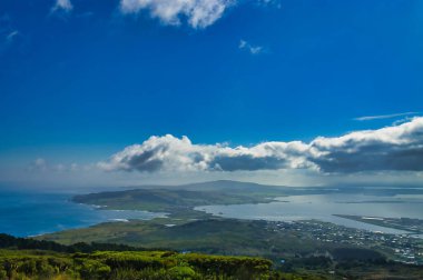 Bluff Hill 'den Bluff, Bluff Yarımadası' na ve Yeni Zelanda 'nın güney adasına bakın.