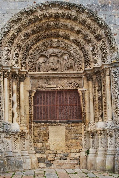 Entrada Ladrillo Ricamente Decorada Con Escultura Iglesia Medieval Notre Dame —  Fotos de Stock