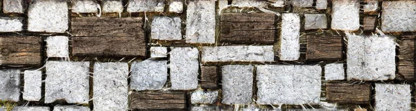 Antike Blockierte Felsen Und Holz Die Mit Einer Dunkelgoldenen Epoxidähnlichen — Stockfoto