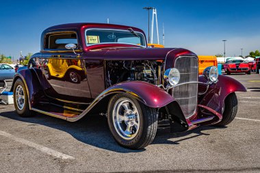 Reno, NV - 4 Ağustos 2021: 1932 Ford Model B 3 Yerel bir araba fuarında.