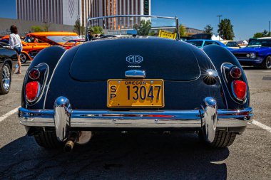 Reno, NV - 5 Ağustos 2021 MG MGA Roadster Spor Araba Yerel bir araba fuarında.