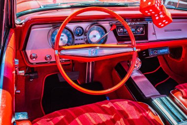 Reno, NV - 5 Ağustos 2021: 1963 Buick LeSabre Üstü açılabilir.