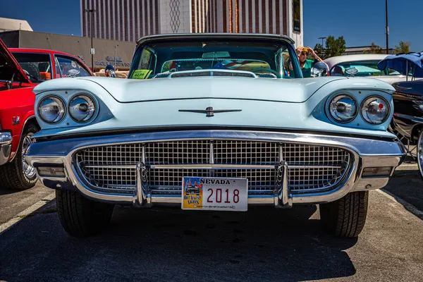 Reno Серпня 2021 1960 Ford Thunderbird Hardtop Coupe Місцевому Автосалоні — стокове фото