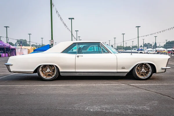 Reno Augusztus 2021 1965 Buick Riviera Hardtop Coupe Egy Helyi — Stock Fotó