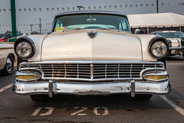 Reno Srpna 2021 1956 Ford Fairlane Victoria Tvrdé Kupé Místním — Stock fotografie