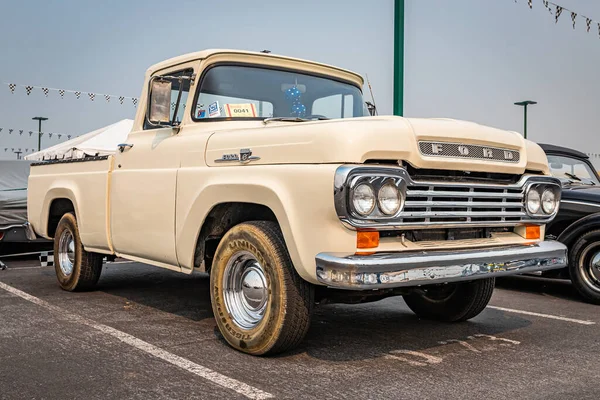 Reno Ağustos 2021 1959 Ford F100 Pickup Truck Yerel Bir — Stok fotoğraf