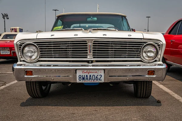 Reno Augusti 2021 1965 Ford Falcon Futura Konvertibel Lokal Bilmässa — Stockfoto