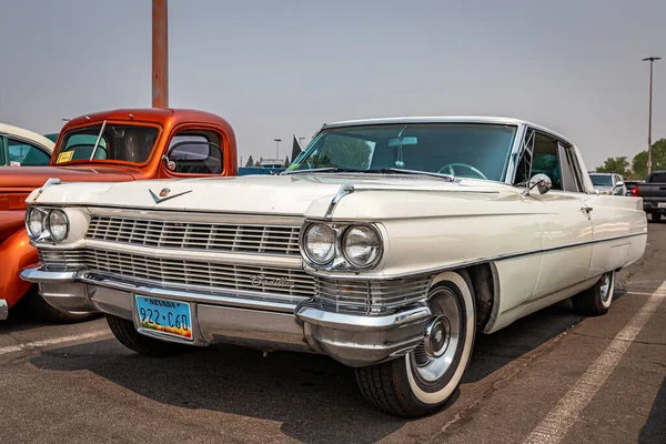 Reno Augusztus 2021 1964 Cadillac Coupe Ville Hardtop Egy Helyi — Stock Fotó