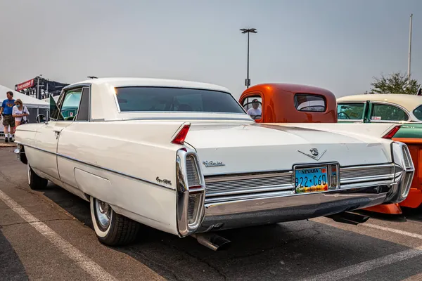 Reno Αυγούστου 2021 1964 Cadillac Coupe Ville Hardtop Τοπική Έκθεση — Φωτογραφία Αρχείου