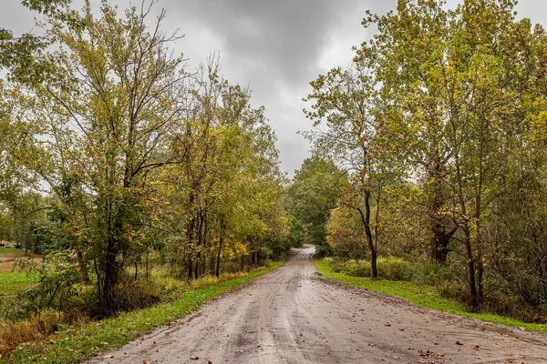 Rural Dirt Road Ashtabula County Ohio Autumn Leaf Color Change — Foto de Stock