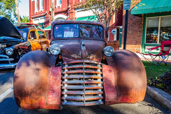 Fernandina Beach October 2014 Wide Angle Front View Modified 1947 — Stock Photo, Image