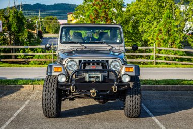 Pigeon Forge, TN - August 25, 2017: Modified Off Road Jeep Wrangler TJ Rubicon at a local enthusiast rally.