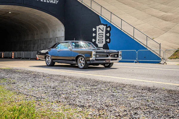 Lebanon May 2022 Wide Angle Front Corner View 1967 Pontiac —  Fotos de Stock