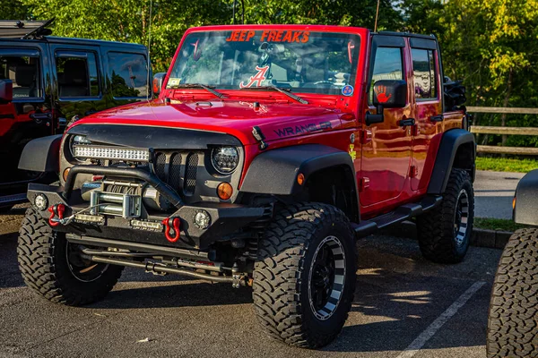 Pigeon Forge August 2017 Modified Road Jeep Wrangler Sport Unlimited — Stockfoto