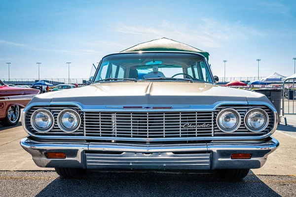 Lebanon May 2022 Low Perspective Front View 1964 Chevrolet Biscayne — Foto de Stock