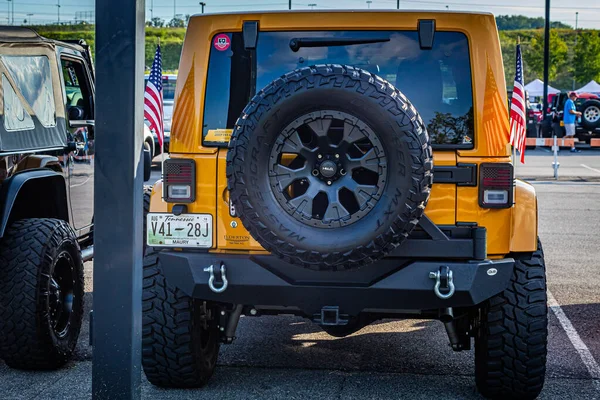 Pigeon Forge August 2017 Lightly Modified Road Jeep Wrangler Sahara — Stock Fotó