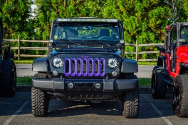 Pigeon Forge, TN - August 25, 2017: Modified Off Road Jeep Wrangler JK Unlimited Willys Wheeler at a local enthusiast rally.
