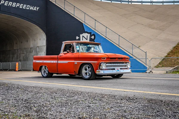 Ливан Мая 2022 Широкоугольный Вид Передний Угол Chevrolet C10 Pickup — стоковое фото