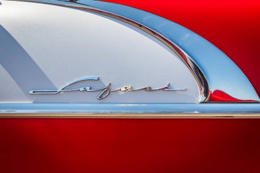 Lebanon, TN - May 13, 2022: Side perspective close up detail view of a 1956 Pontiac Safari Station Wagon at a local car show.