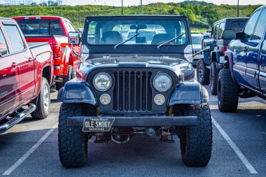 Pigeon Forge, TN - August 25, 2017: Modified Off Road Jeep CJ7 Soft Top at a local enthusiast rally.