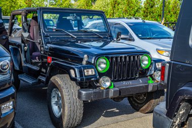 Pigeon Forge, TN - August 25, 2017: Modified Off Road Jeep Wrangler TJ Soft Top at a local enthusiast rally.