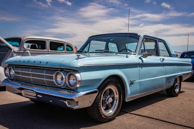 Lebanon, TN - May 13, 2022: Low perspective front corner view of a 1962 Mercury Meteor S33 2 Door Sedan at a local car show.