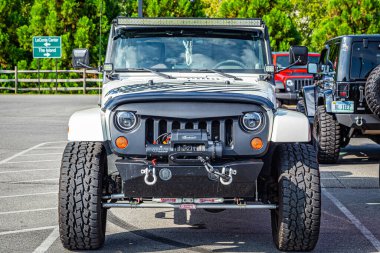 Pigeon Forge, TN - August 25, 2017: Modified Jeep Wrangler Sport X Unlimited JK Soft Top at a local enthusiast rally.