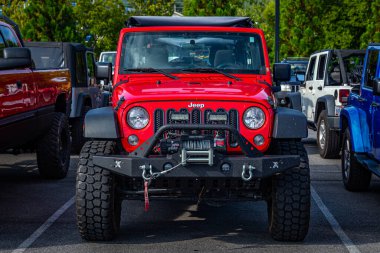 Pigeon Forge, TN - August 25, 2017: Modified Jeep Wrangler Sport Unlimited JK Soft Top at a local enthusiast rally.