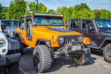 Pigeon Forge, TN - August 25, 2017: Modified Jeep Wrangler Sport TJ Soft Top at a local enthusiast rally.