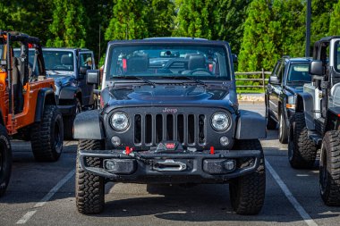 Pigeon Forge, TN - August 25, 2017: Modified Jeep Wrangler Rubicon Unlimited JK Soft Top at a local enthusiast rally.
