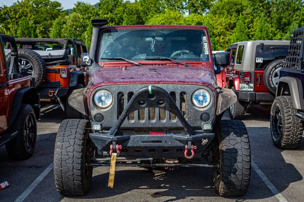 Pigeon Forge August 2017 Modified Jeep Wrangler Sport Soft Top — Stock Fotó