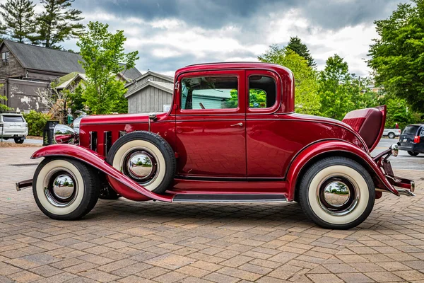 Highlands June 2022 Low Perspective Side View 1932 Chevrolet Rumble — Foto Stock