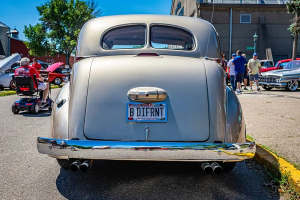 Falcon Heights June 2022 Low Perspective Rear View 1939 Graham — 스톡 사진