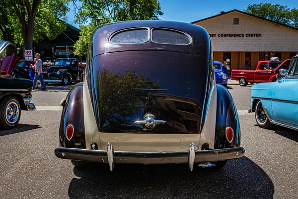 Falcon Heights June 2022 Low Perspective Rear View 1938 Ford — Stock Fotó