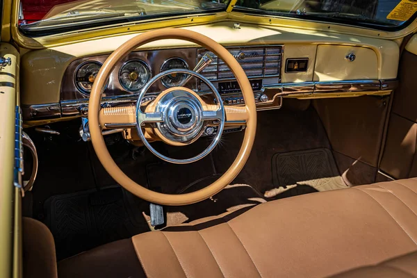 Falcon Heights June 2022 Wide Angle Detail Interior View 1949 — ストック写真