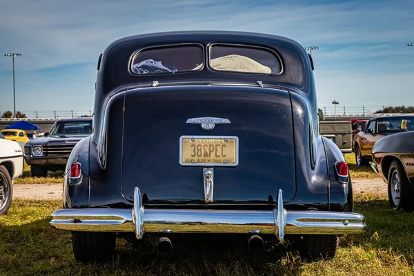 Daytona Beach November 2018 Low Perspective Rear View 1938 Buick — ストック写真