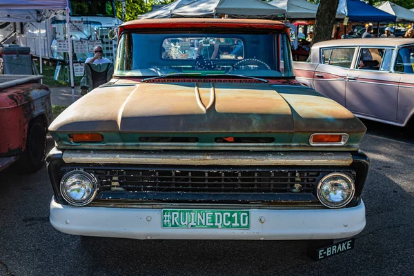 Falcon Heights Június 2022 Magas Kilátás Egy 1963 Chevrolet C10 — Stock Fotó