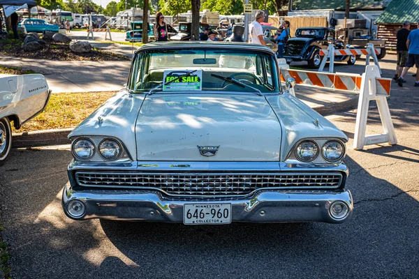 Falcon Heights Czerwca 2022 High Perspective Front View 1959 Ford — Zdjęcie stockowe