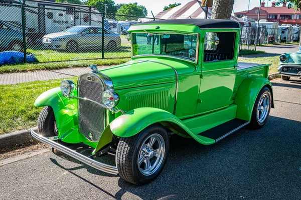 Falcon Heights Juni 2022 Hochperspektivische Frontansicht Eines Ford Pickup Von — Stockfoto