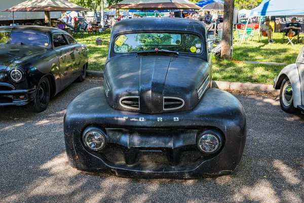 Falcon Heights Juni 2022 Högt Perspektiv Framifrån 1950 Ford Rat — Stockfoto