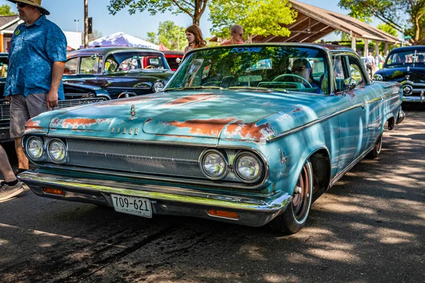 Falcon Heights June 2022 Front Corner View 1963 Dodge Custom — 스톡 사진