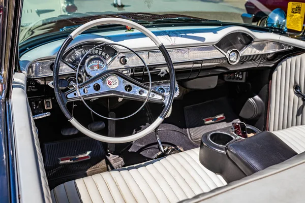 Falcon Heights Giugno 2022 Dettaglio Prospettico Interno Una Chevrolet Belair — Foto Stock