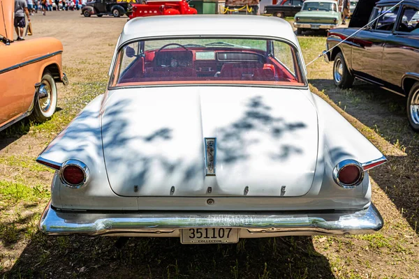 Falcon Heights Junho 2022 Vista Traseira Alta Perspectiva 1962 Dodge — Fotografia de Stock