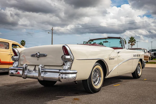 1958 ビュイック リミテッド コンバーチブル — ストック編集用写真