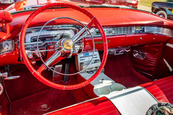 Falcon Heights June 2022 High Perspective Details View 1955 Cadillac — 스톡 사진