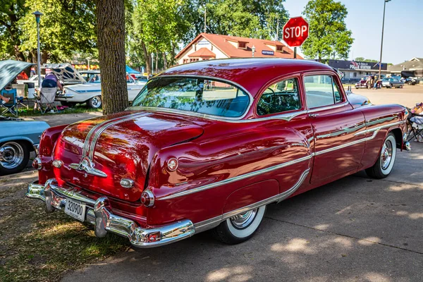 Falcon Heights Juni 2022 Hoog Perspectief Achteraanzicht Pontiac Chieftain Door — Stockfoto