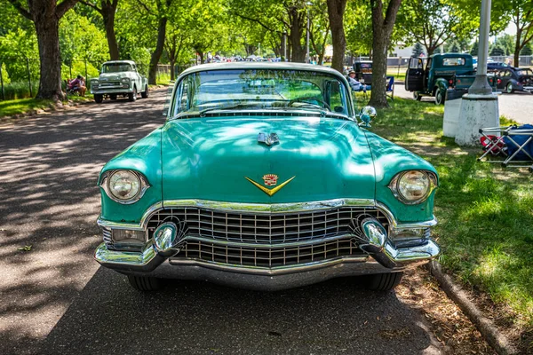 Falcon Heights June 2022 High View 1955 Cadillac Series Hardtop — 스톡 사진
